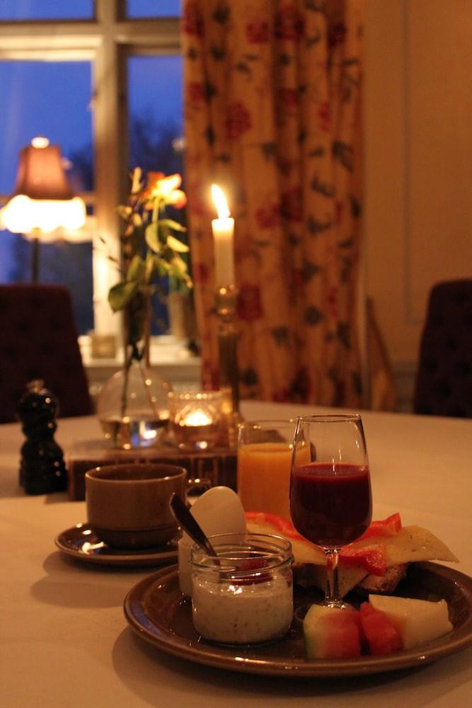 Rosersbergs Slottshotell Bagian luar foto